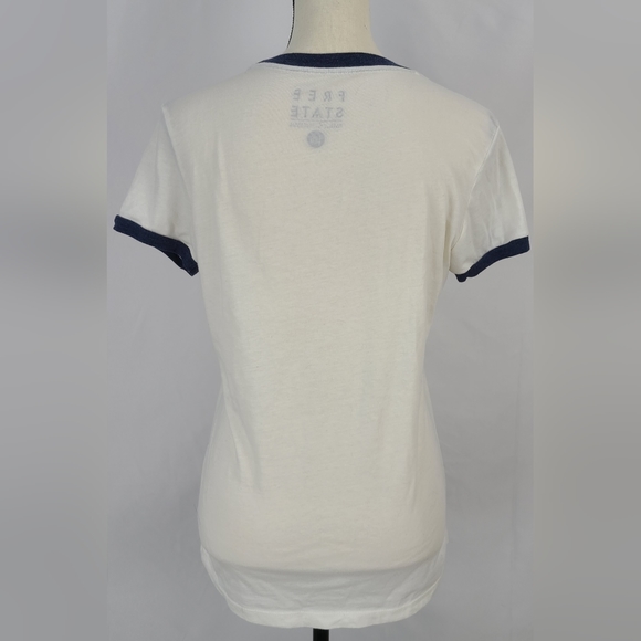 Retro Tee, women's size L, good condition - Picture 7 of 7